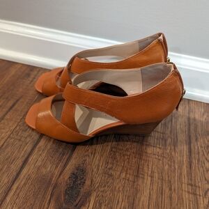 Franco sarto wedge